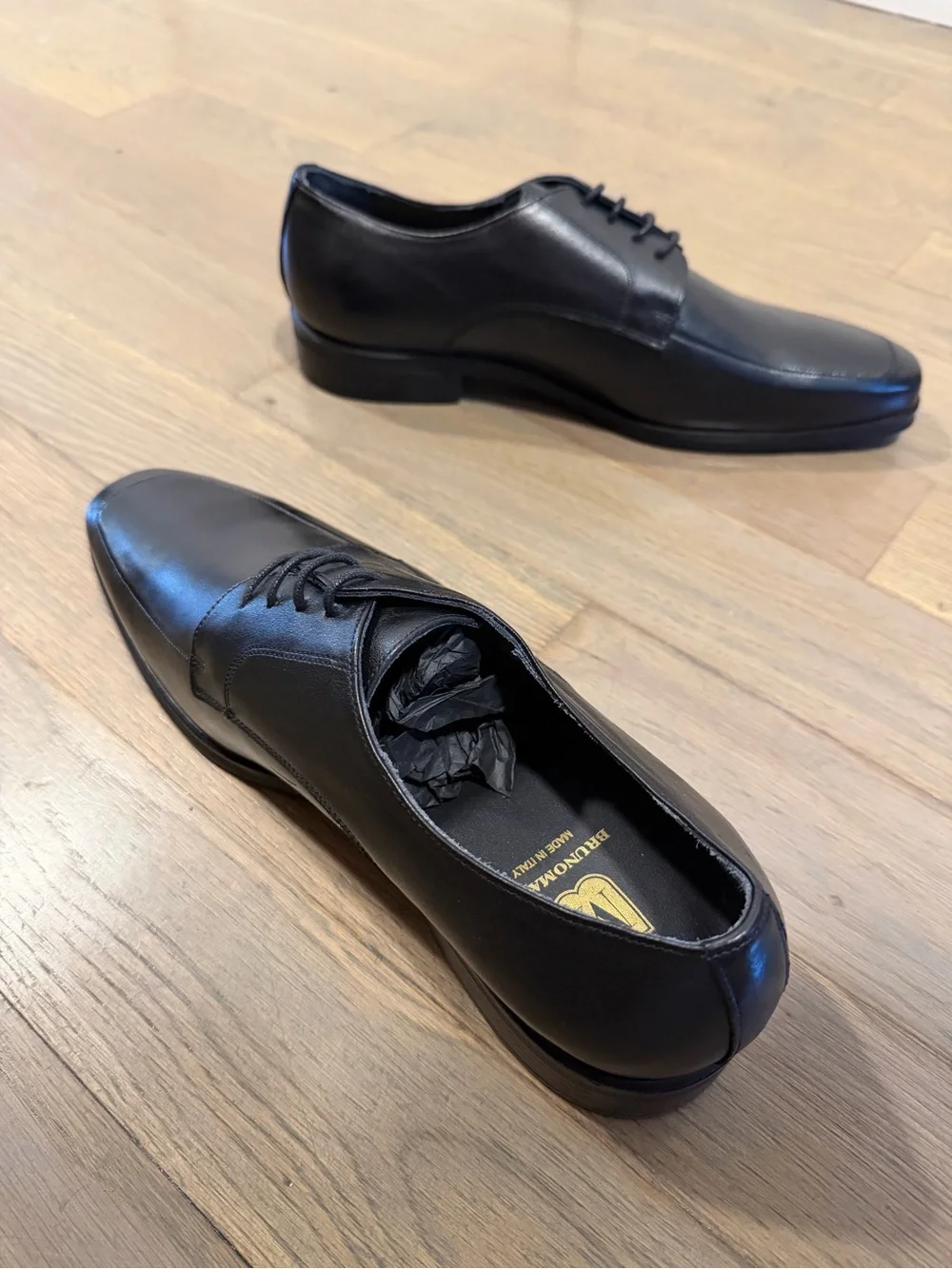 Bruno Magli Black Leather Oxford Dress Shoes